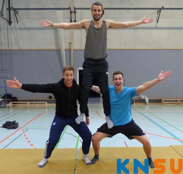 KNSU - Hebungen akrobatische Figuren im Turnen